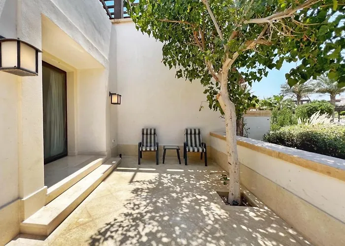 Meditative & Blissful 3 Bdr Ancient Sands Private Pool *