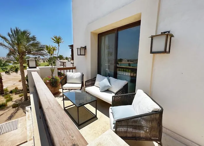 Meditative & Blissful 3 Bdr Ancient Sands Private Pool Villa Gurdaka